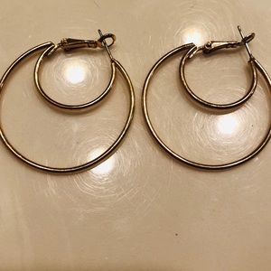 gold hoops earrings